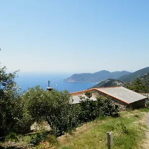 https://tra-er-boscu-er-maa.hotelitalianriviera.com